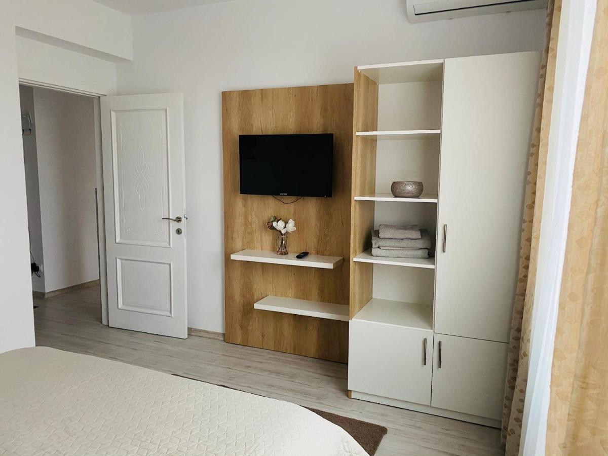Rivera Apartments - Premium Accomodation Iasi Eksteriør bilde
